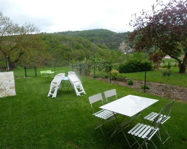 Chambre D'Hotes Cadravals Belcastel Aveyron Kültér fotó